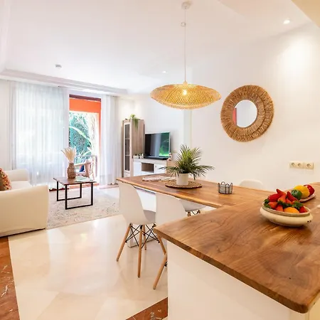 Oleholidays Jardines Don Carlos Junto Al Mar Apartment