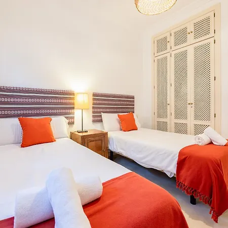 Oleholidays Jardines Don Carlos Junto Al Mar Marbella