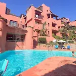 Oleholidays Jardines Don Carlos Junto Al Mar * Marbella