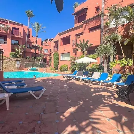 Oleholidays Jardines Don Carlos Junto Al Mar *